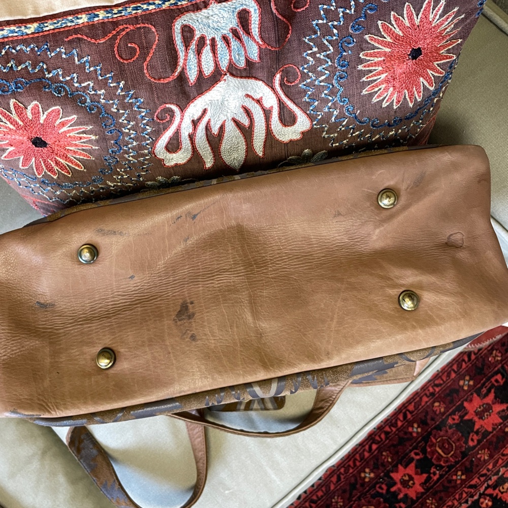 Tasha Polizzi | Suede & Leather Tote Bag w/Southwestern Print & Turquoise ♥ EUC - Picture 9 of 10